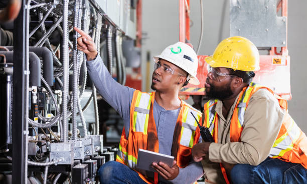 Best Commercial Electrician Services  in New Athens, IL